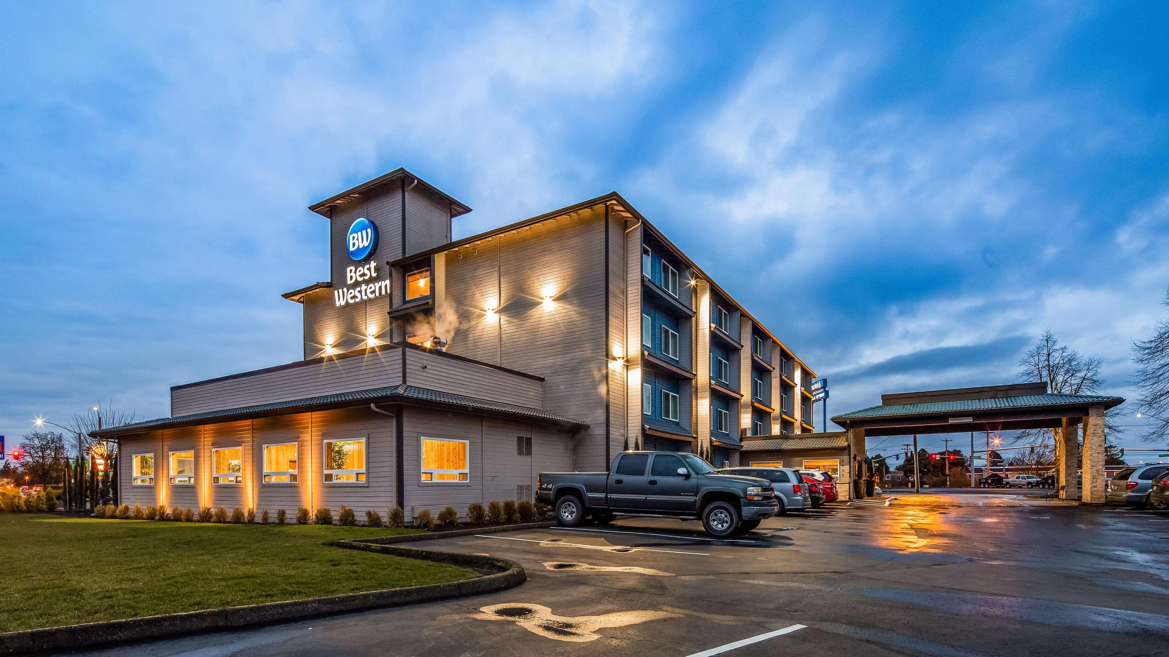 Best Western Mcminnville Inn Exteriör bild